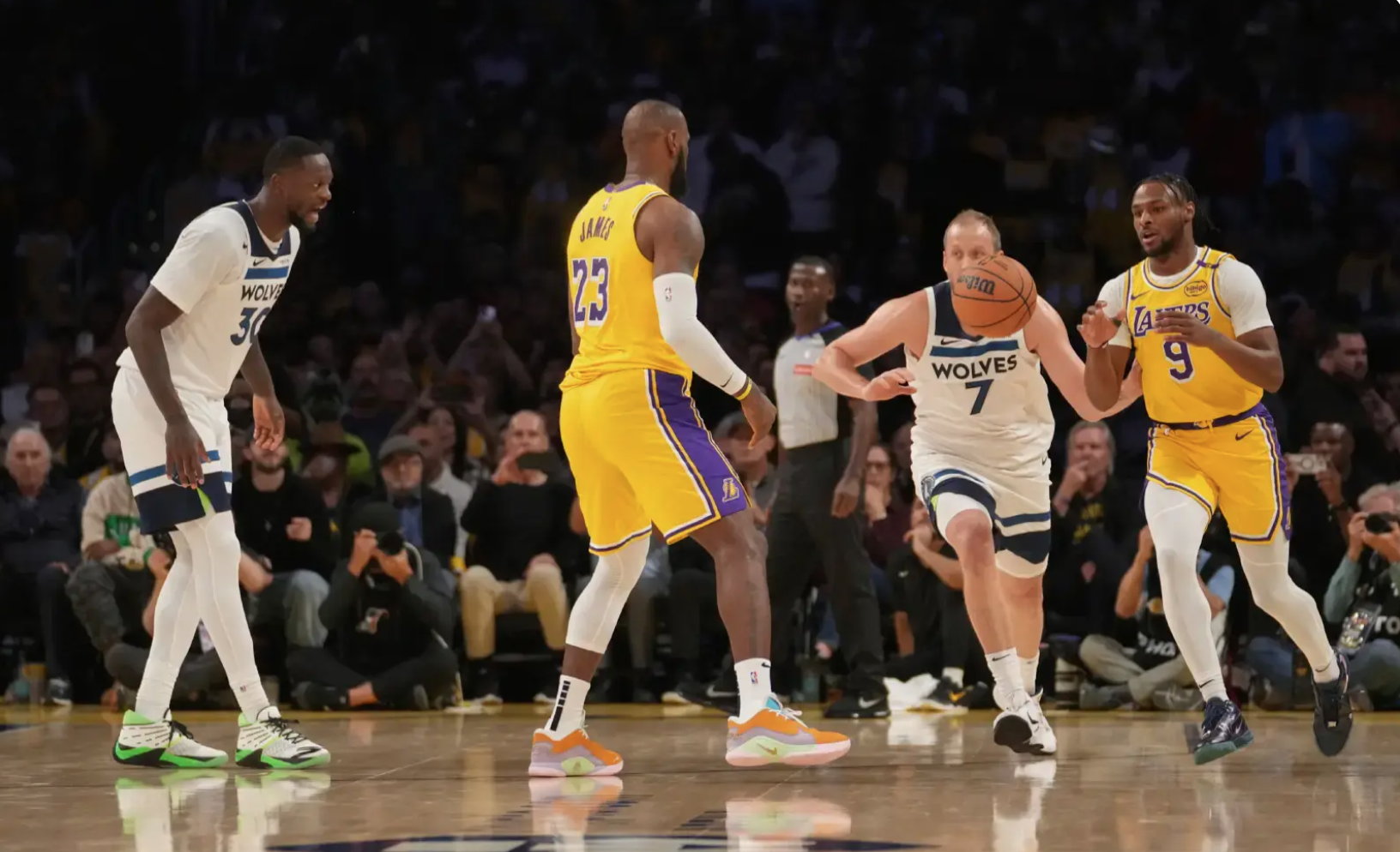 LeBron James and son Bronny share court for the first time